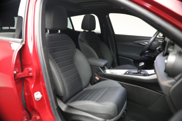 Used 2024 Alfa Romeo Tonale Hybrid Ti for sale $29,900 at Alfa Romeo of Westport in Westport CT 06880 17