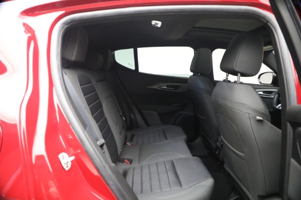 Used 2024 Alfa Romeo Tonale Hybrid Ti for sale $29,900 at Alfa Romeo of Westport in Westport CT 06880 20
