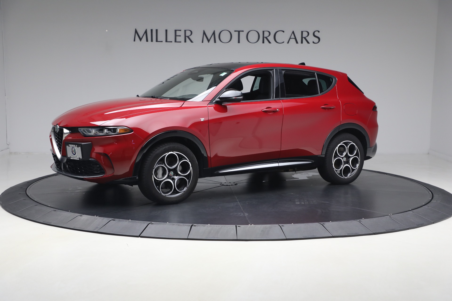 Used 2024 Alfa Romeo Tonale Hybrid Ti for sale $29,900 at Alfa Romeo of Westport in Westport CT 06880 1