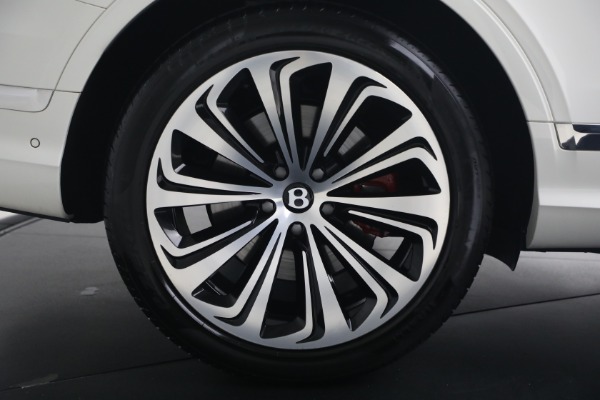 Used 2022 Bentley Bentayga V8 for sale $137,900 at Alfa Romeo of Westport in Westport CT 06880 16