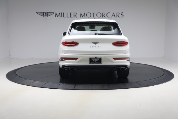 Used 2022 Bentley Bentayga V8 for sale $137,900 at Alfa Romeo of Westport in Westport CT 06880 6