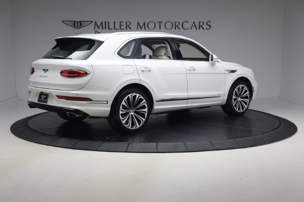 Used 2022 Bentley Bentayga V8 for sale $137,900 at Alfa Romeo of Westport in Westport CT 06880 8