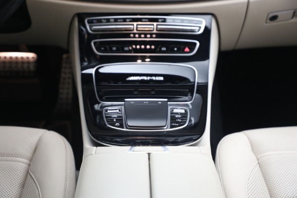 Used 2021 Mercedes-Benz E-Class AMG E 63 S for sale $82,900 at Alfa Romeo of Westport in Westport CT 06880 24