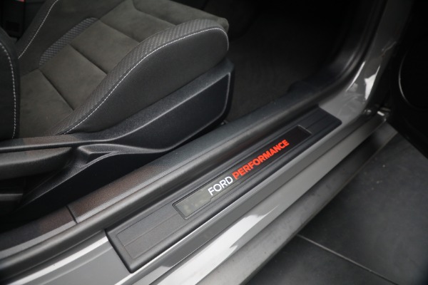Used 2018 Ford Mustang Shelby GT350 for sale $53,900 at Alfa Romeo of Westport in Westport CT 06880 26