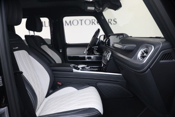 Used 2023 Mercedes-Benz AMG G 63 4x4 Squared for sale $275,900 at Alfa Romeo of Westport in Westport CT 06880 18