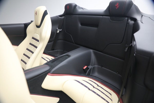 Used 2025 Ferrari Roma Spider for sale $317,900 at Alfa Romeo of Westport in Westport CT 06880 15