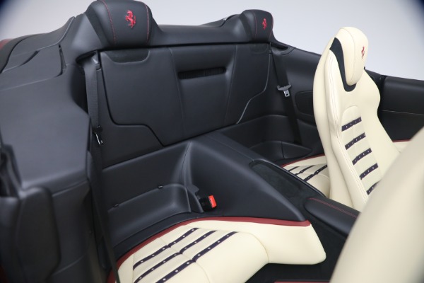Used 2025 Ferrari Roma Spider for sale $317,900 at Alfa Romeo of Westport in Westport CT 06880 18
