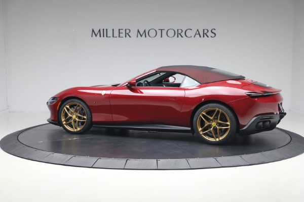 Used 2025 Ferrari Roma Spider for sale $317,900 at Alfa Romeo of Westport in Westport CT 06880 26