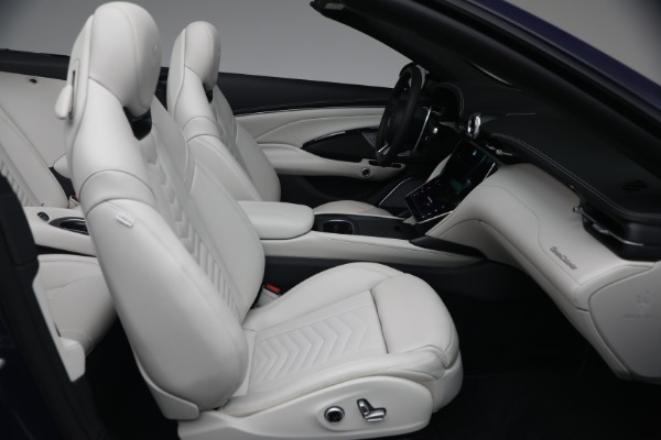 New 2026 Maserati GranCabrio Trofeo for sale $200,785 at Alfa Romeo of Westport in Westport CT 06880 14