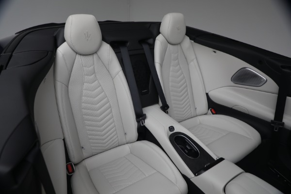 New 2026 Maserati GranCabrio Trofeo for sale $200,785 at Alfa Romeo of Westport in Westport CT 06880 18