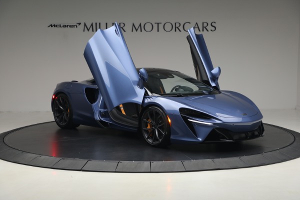 New 2026 McLaren Artura Spider Performance for sale $336,300 at Alfa Romeo of Westport in Westport CT 06880 20