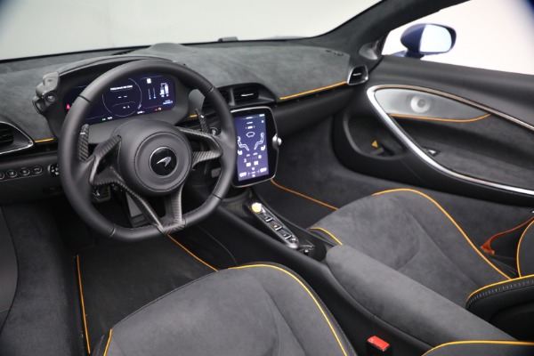 New 2026 McLaren Artura Spider Performance for sale $336,300 at Alfa Romeo of Westport in Westport CT 06880 23