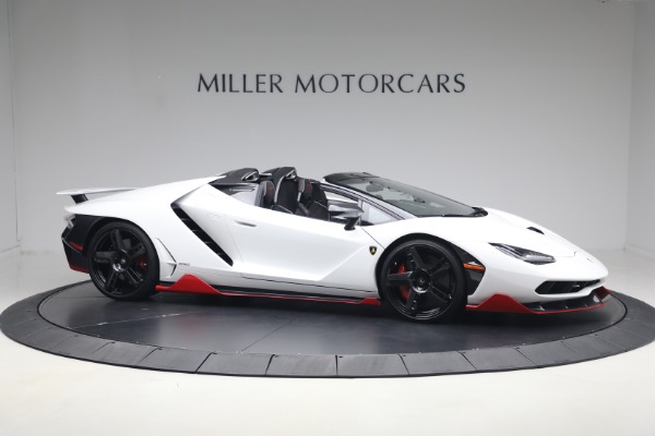 Used 2017 Lamborghini Centenario Roadster for sale $3,995,000 at Alfa Romeo of Westport in Westport CT 06880 4