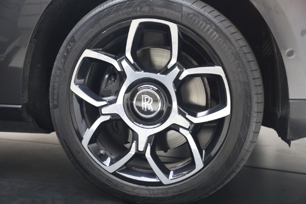 Used 2022 Rolls-Royce Black Badge Cullinan for sale $299,900 at Alfa Romeo of Westport in Westport CT 06880 14