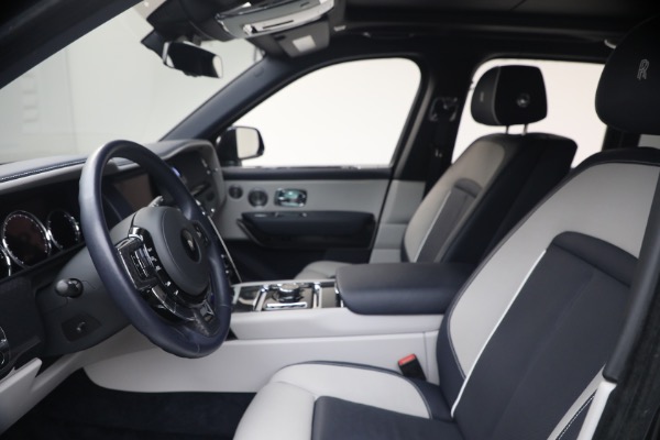 Used 2022 Rolls-Royce Black Badge Cullinan for sale $299,900 at Alfa Romeo of Westport in Westport CT 06880 16
