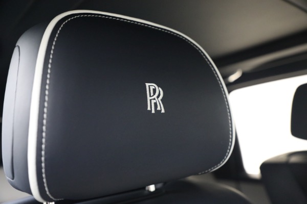 Used 2022 Rolls-Royce Black Badge Cullinan for sale $299,900 at Alfa Romeo of Westport in Westport CT 06880 26