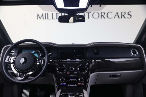 Used 2022 Rolls-Royce Black Badge Cullinan for sale $299,900 at Alfa Romeo of Westport in Westport CT 06880 4