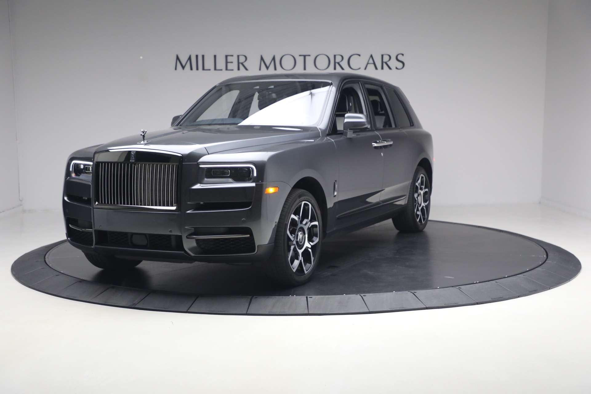 Used 2022 Rolls-Royce Black Badge Cullinan for sale $299,900 at Alfa Romeo of Westport in Westport CT 06880 1