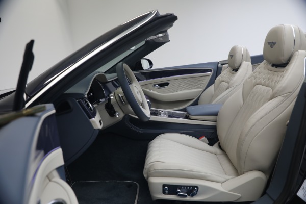 New 2026 Bentley Continental GTC Azure for sale $385,660 at Alfa Romeo of Westport in Westport CT 06880 24