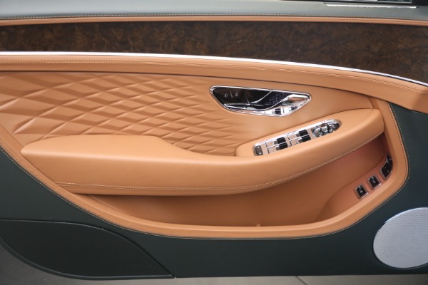 New 2026 Bentley Continental GTC Azure for sale $390,870 at Alfa Romeo of Westport in Westport CT 06880 22