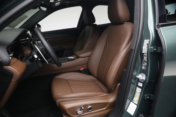 New 2026 Maserati Grecale Modena V6 for sale $97,295 at Alfa Romeo of Westport in Westport CT 06880 15