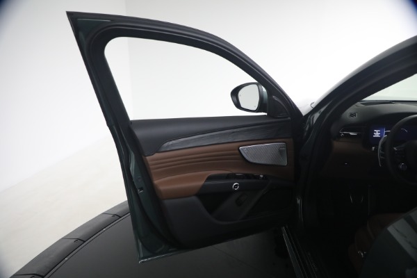 New 2026 Maserati Grecale Modena V6 for sale $97,295 at Alfa Romeo of Westport in Westport CT 06880 24
