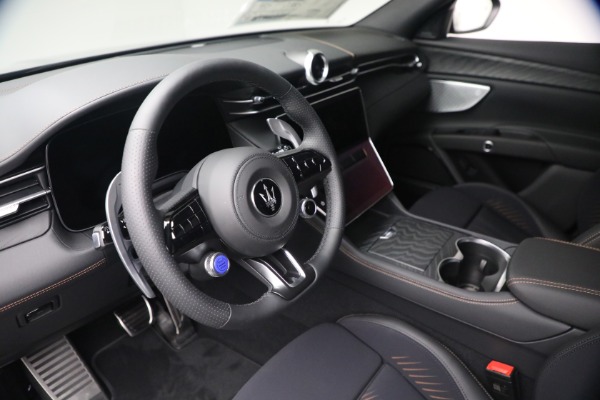New 2026 Maserati Grecale Modena V6 for sale $96,825 at Alfa Romeo of Westport in Westport CT 06880 13