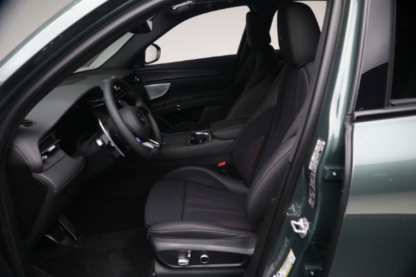 New 2026 Maserati Grecale Modena V6 for sale $96,825 at Alfa Romeo of Westport in Westport CT 06880 14