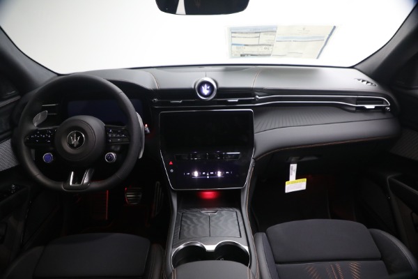 New 2026 Maserati Grecale Modena V6 for sale $96,825 at Alfa Romeo of Westport in Westport CT 06880 22