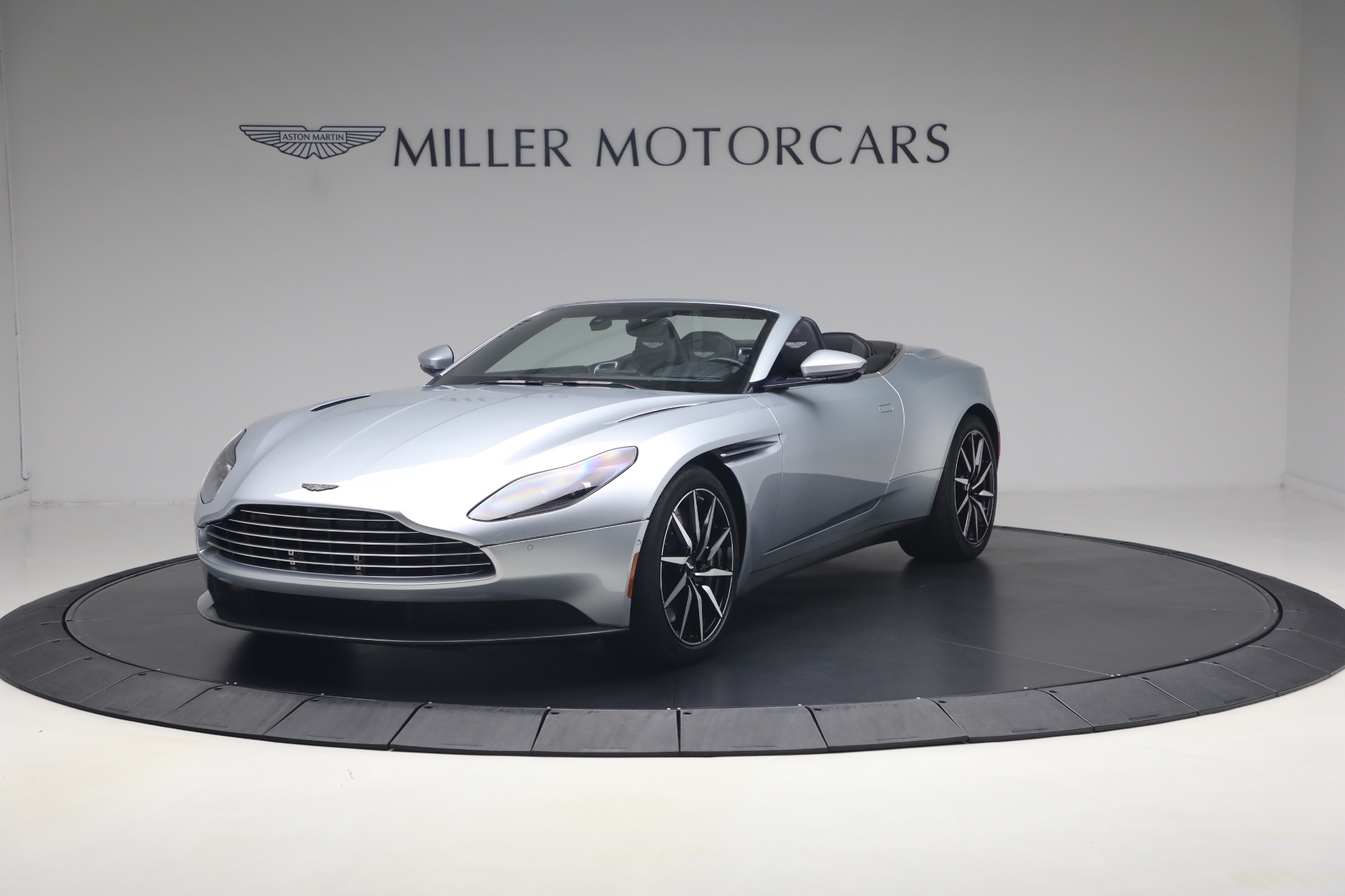 Used 2019 Aston Martin DB11 Volante for sale $105,900 at Alfa Romeo of Westport in Westport CT 06880 1