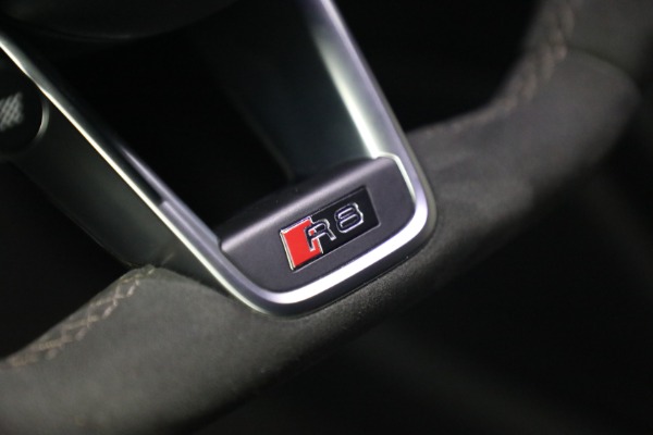 Used 2020 Audi R8 5.2 quattro V10 performance for sale $213,900 at Alfa Romeo of Westport in Westport CT 06880 27