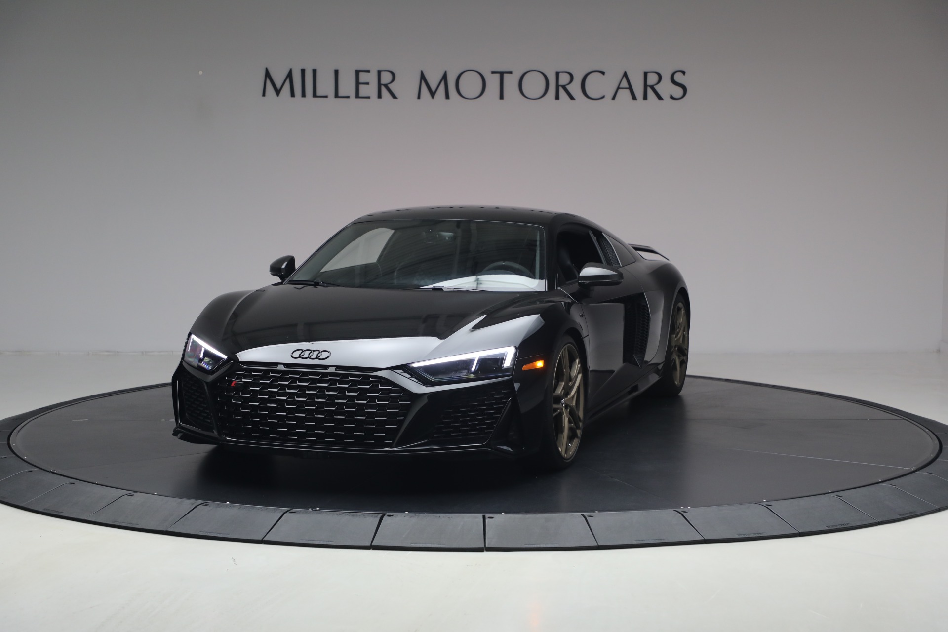 Used 2020 Audi R8 5.2 quattro V10 performance for sale $213,900 at Alfa Romeo of Westport in Westport CT 06880 1