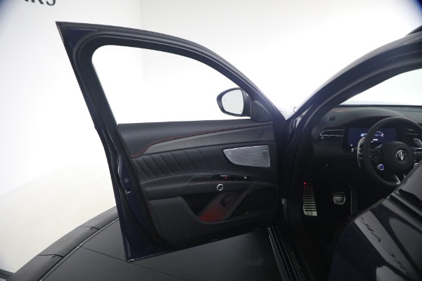 New 2026 Maserati Grecale Modena V6 for sale $100,905 at Alfa Romeo of Westport in Westport CT 06880 23