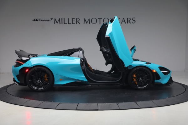 Used 2022 McLaren 765LT Spider for sale $599,900 at Alfa Romeo of Westport in Westport CT 06880 19
