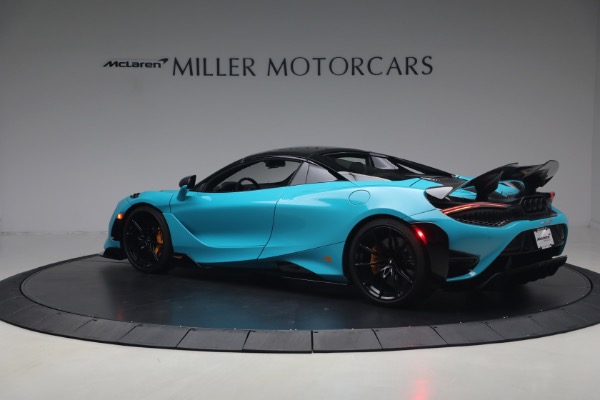 Used 2022 McLaren 765LT Spider for sale $599,900 at Alfa Romeo of Westport in Westport CT 06880 24