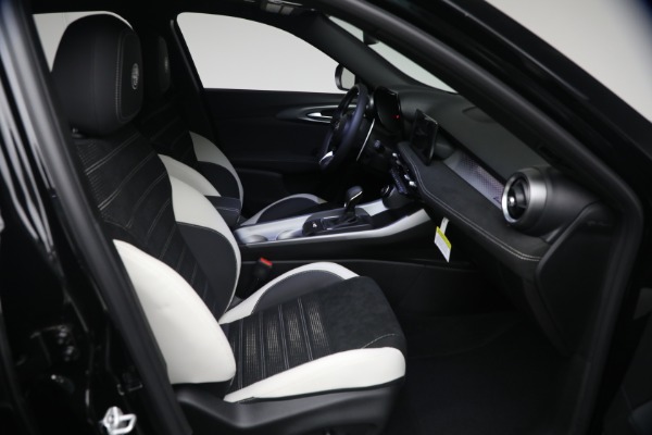 New 2026 Alfa Romeo Tonale Sport Speciale for sale $49,790 at Alfa Romeo of Westport in Westport CT 06880 14