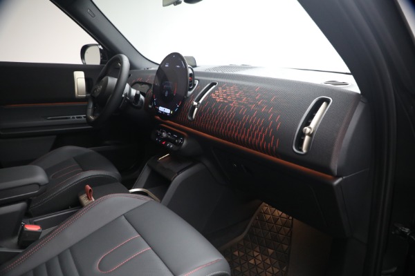 Used 2025 MINI Countryman John Cooper Works ALL4 for sale $42,900 at Alfa Romeo of Westport in Westport CT 06880 19