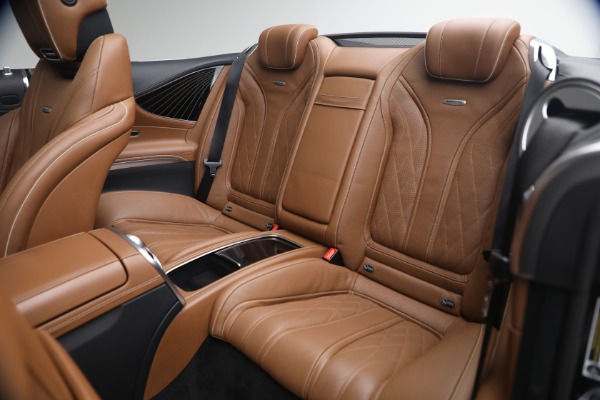 Used 2020 Mercedes-Benz S-Class AMG S 63 for sale $105,900 at Alfa Romeo of Westport in Westport CT 06880 16