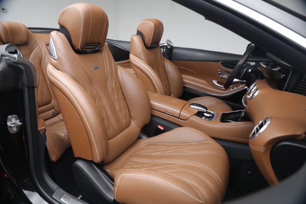 Used 2020 Mercedes-Benz S-Class AMG S 63 for sale $105,900 at Alfa Romeo of Westport in Westport CT 06880 18