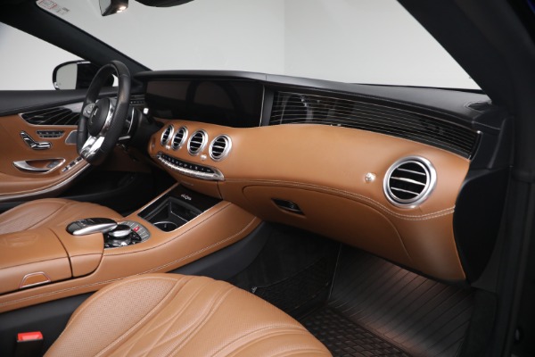 Used 2020 Mercedes-Benz S-Class AMG S 63 for sale $105,900 at Alfa Romeo of Westport in Westport CT 06880 19
