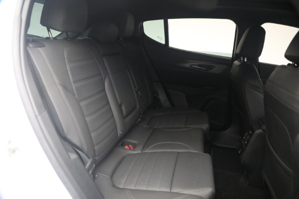 Used 2024 Alfa Romeo Tonale Hybrid Ti for sale $26,900 at Alfa Romeo of Westport in Westport CT 06880 19