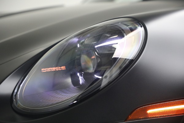 Used 2021 Porsche 911 Turbo S for sale $239,900 at Alfa Romeo of Westport in Westport CT 06880 25