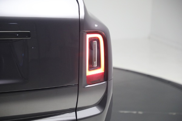 New 2027 Rolls-Royce Black Badge Cullinan for sale $576,350 at Alfa Romeo of Westport in Westport CT 06880 15