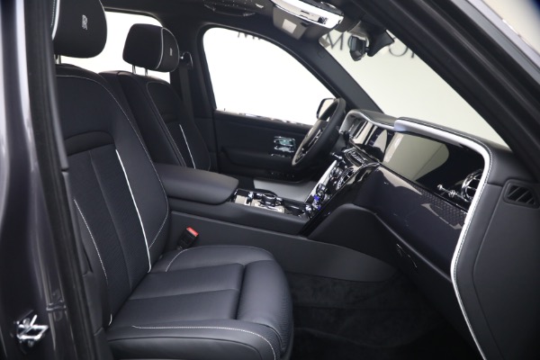 New 2027 Rolls-Royce Black Badge Cullinan for sale $576,350 at Alfa Romeo of Westport in Westport CT 06880 20