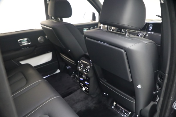 New 2027 Rolls-Royce Black Badge Cullinan for sale $576,350 at Alfa Romeo of Westport in Westport CT 06880 24
