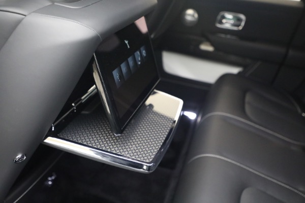 New 2027 Rolls-Royce Black Badge Cullinan for sale $576,350 at Alfa Romeo of Westport in Westport CT 06880 25