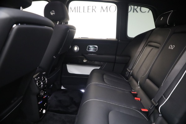 New 2027 Rolls-Royce Black Badge Cullinan for sale $576,350 at Alfa Romeo of Westport in Westport CT 06880 27