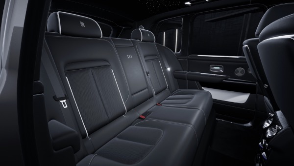 New 2027 Rolls-Royce Black Badge Cullinan for sale $576,350 at Alfa Romeo of Westport in Westport CT 06880 8
