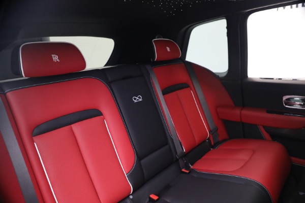 New 2027 Rolls-Royce Black Badge Cullinan for sale $588,050 at Alfa Romeo of Westport in Westport CT 06880 21