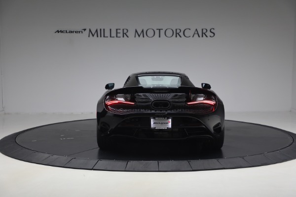 New 2027 McLaren 750S Spider Performance for sale $468,650 at Alfa Romeo of Westport in Westport CT 06880 25